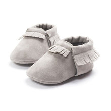 Load image into Gallery viewer, Newborn PU Suede Leather Shoes Baby Boy Girl Baby Moccasins Soft Shoes Fringe Soft Soled Non-slip Crib Shoe