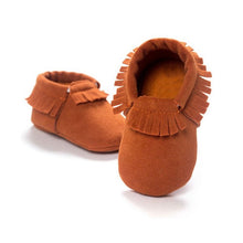 Load image into Gallery viewer, Newborn PU Suede Leather Shoes Baby Boy Girl Baby Moccasins Soft Shoes Fringe Soft Soled Non-slip Crib Shoe