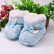 Load image into Gallery viewer, Newborn First Walkers Toddler Infant Shoes Cotton Snow Booties Soft Sole Crib Shoes  Winter Warm Anti-slip Baby Shoes 0-1Y