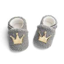 Load image into Gallery viewer, Newborn First Walkers Toddler Infant Shoes Cotton Snow Booties Soft Sole Crib Shoes  Winter Warm Anti-slip Baby Shoes 0-1Y