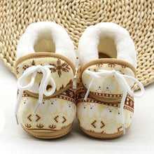 Load image into Gallery viewer, Newborn First Walkers Toddler Infant Shoes Cotton Snow Booties Soft Sole Crib Shoes  Winter Warm Anti-slip Baby Shoes 0-1Y