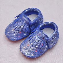 Load image into Gallery viewer, Genuine Leather First Walkers Flash Dots Baby shoes Fringe Baby Moccasins Soft bottom newborn Bebe shoes