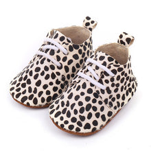 Load image into Gallery viewer, Genuine Leather Baby shoes Leopard print Baby Girls Soft shoes Horse hair Boys First walkers Lace Baby moccasins